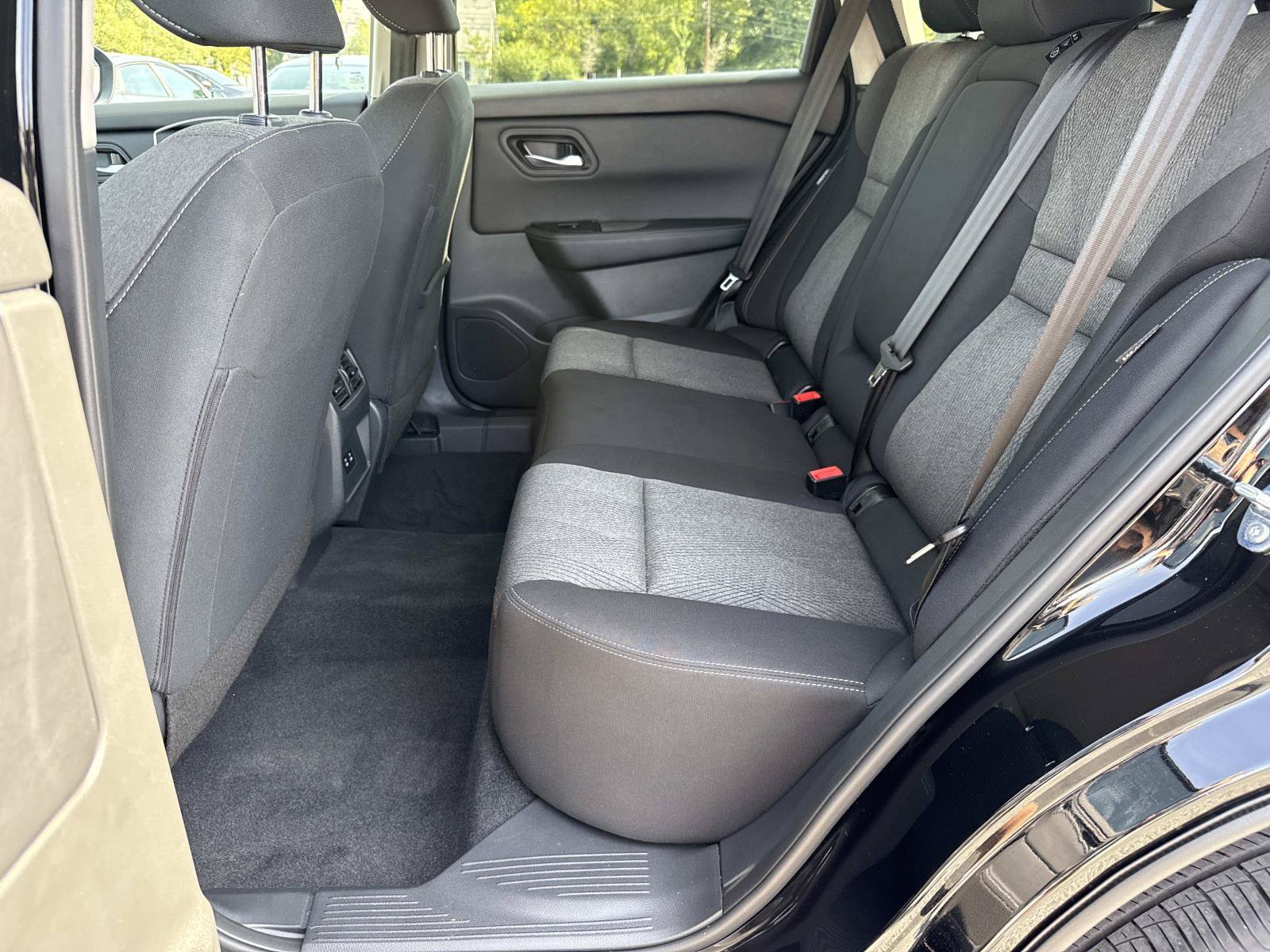 2026 Nissan Rogue SV - Photo 27