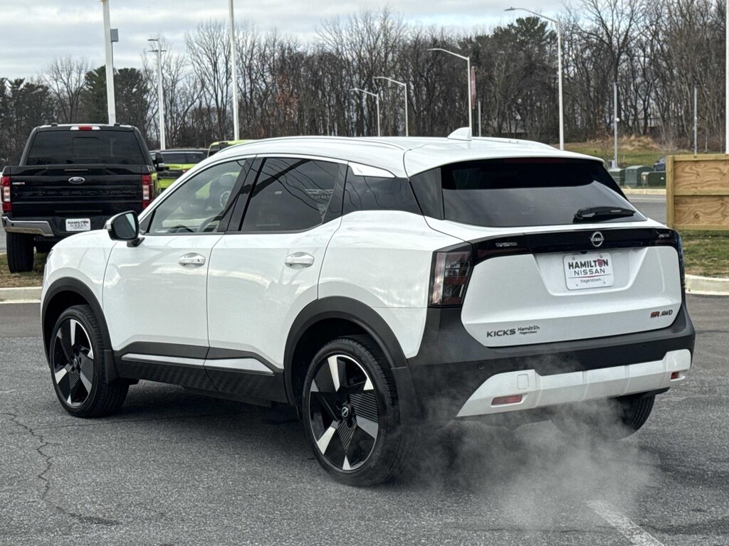 Certified 2025 Nissan Kicks SR SUV