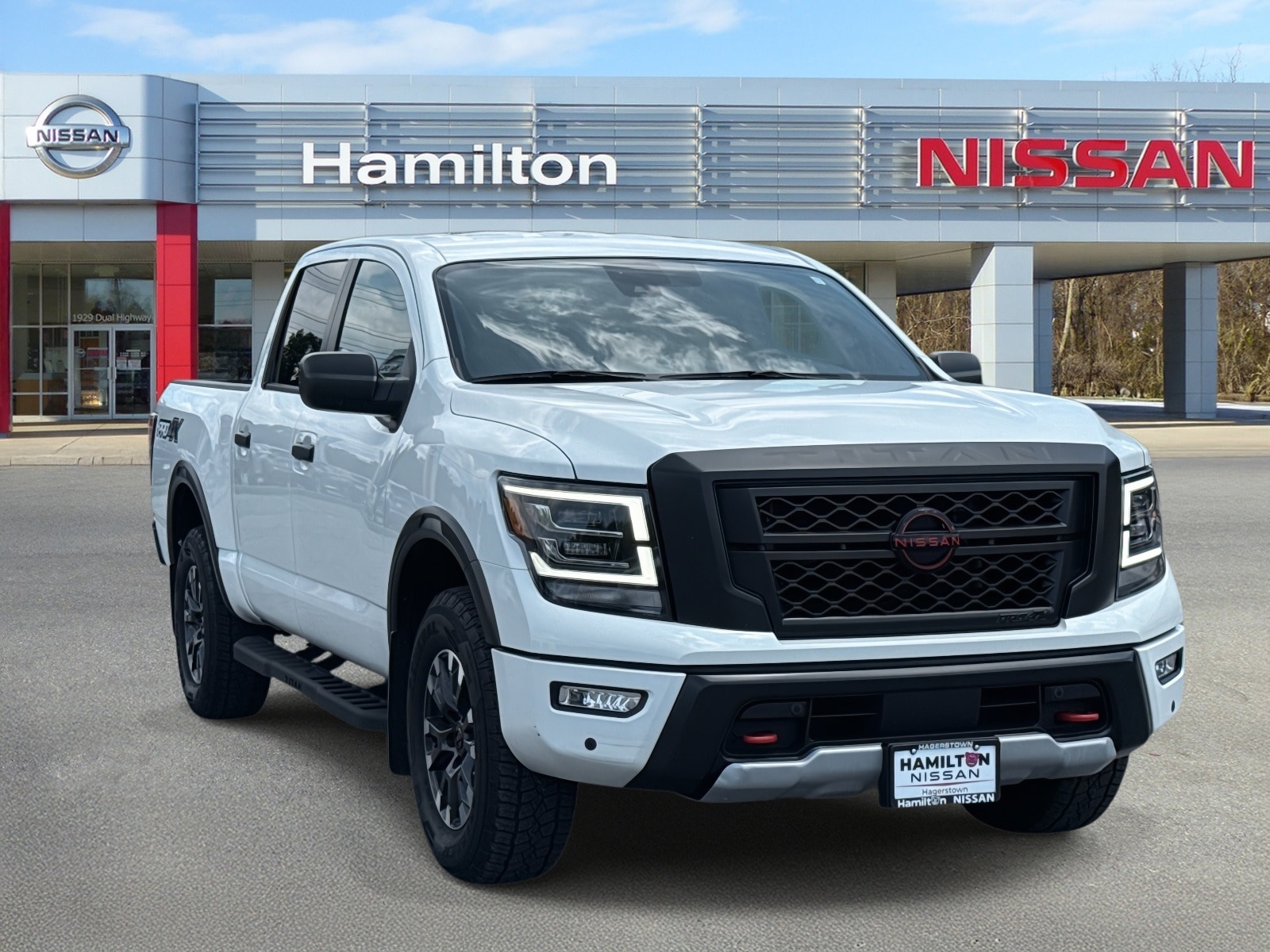 2023 Nissan Titan PRO-4X