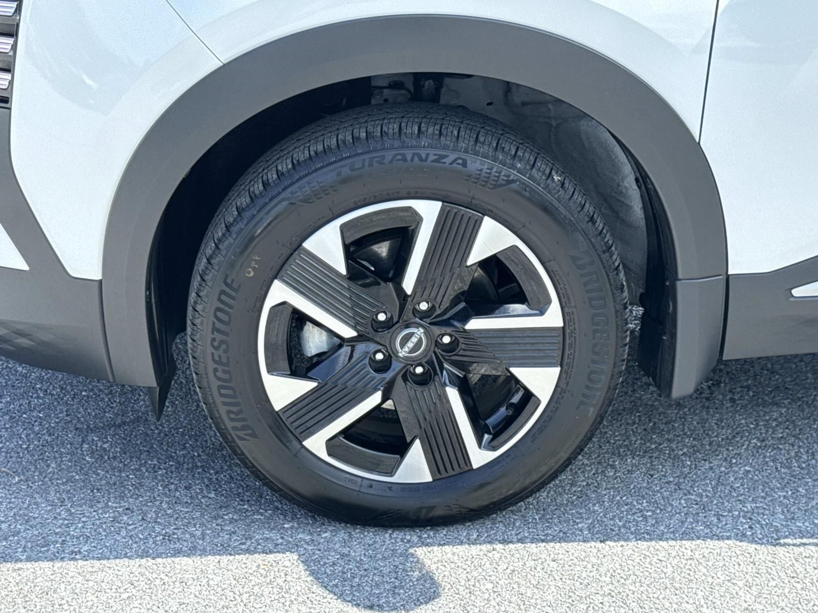2026 Nissan KICKS SV AWD - Photo 6