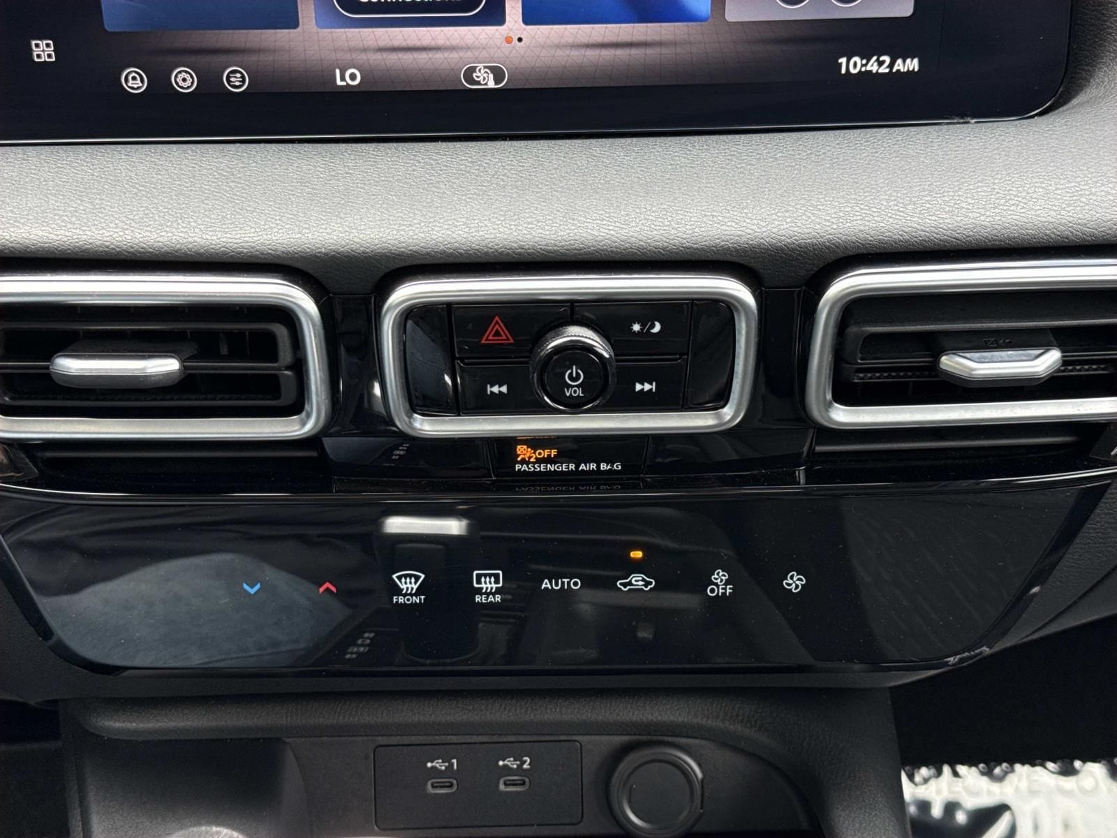 2026 Nissan Sentra SV - Photo 11