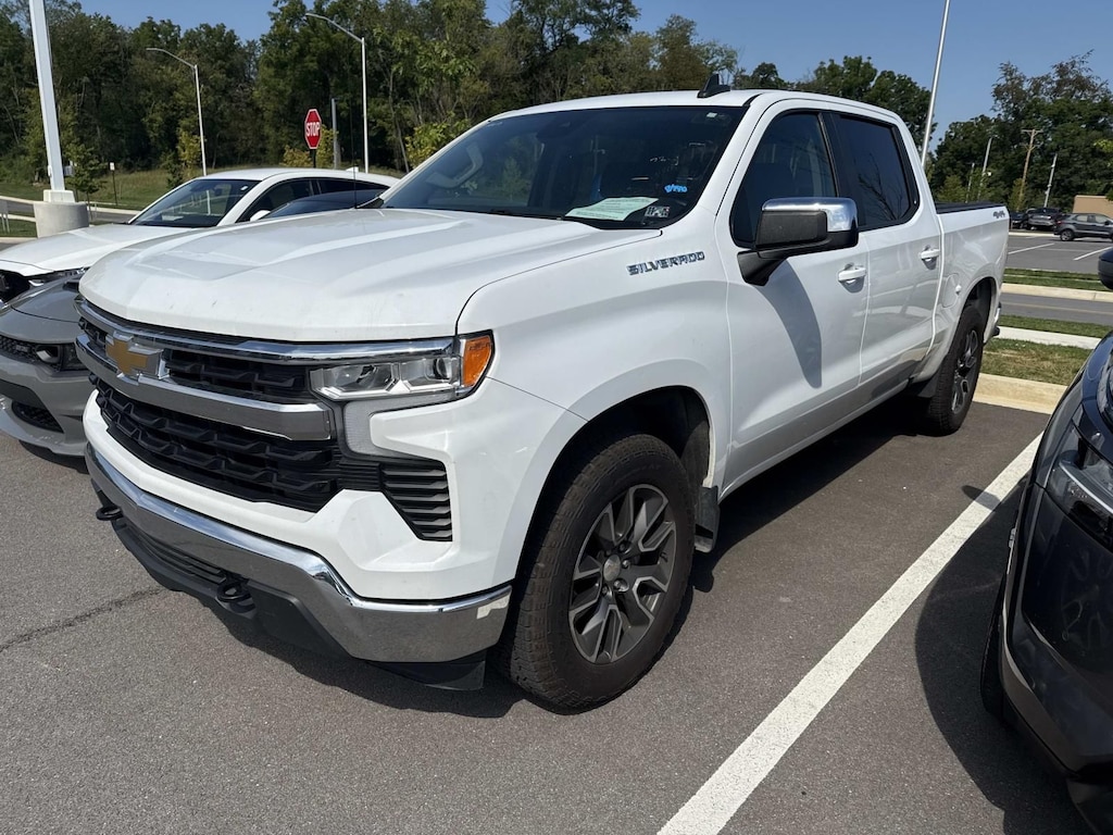 Used 2023 Chevrolet Silverado 1500 LT Truck Crew Cab