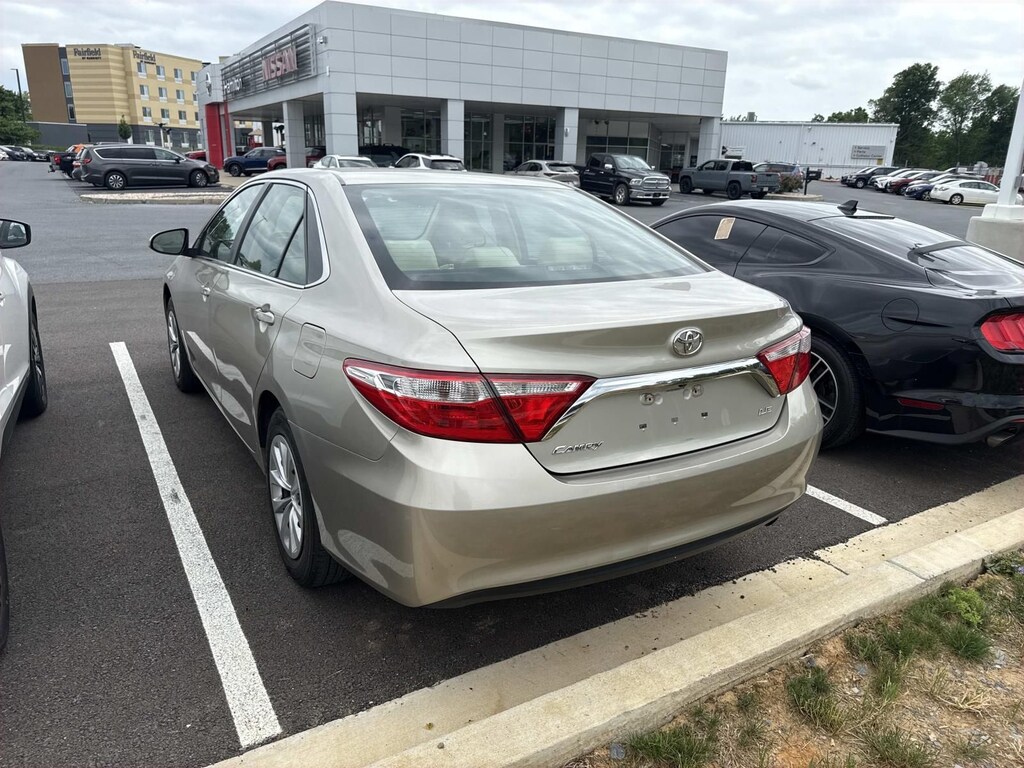 Used 2017 Toyota Camry LE Sedan