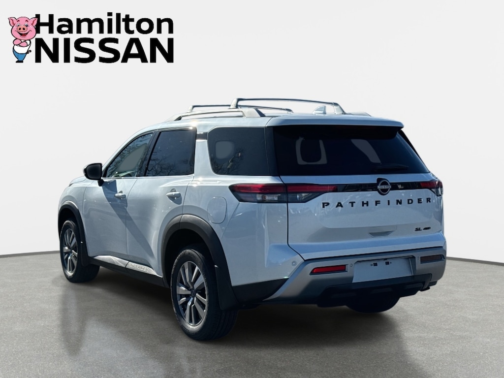 New 2025 Nissan Pathfinder SL SUV