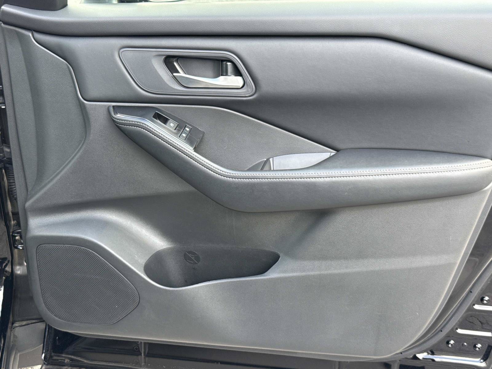 2026 Nissan Rogue SV - Photo 24