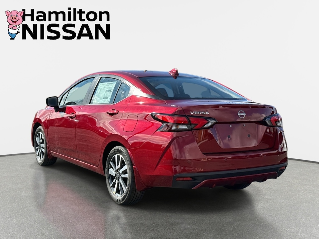 New 2025 Nissan Versa 1.6 SV Sedan