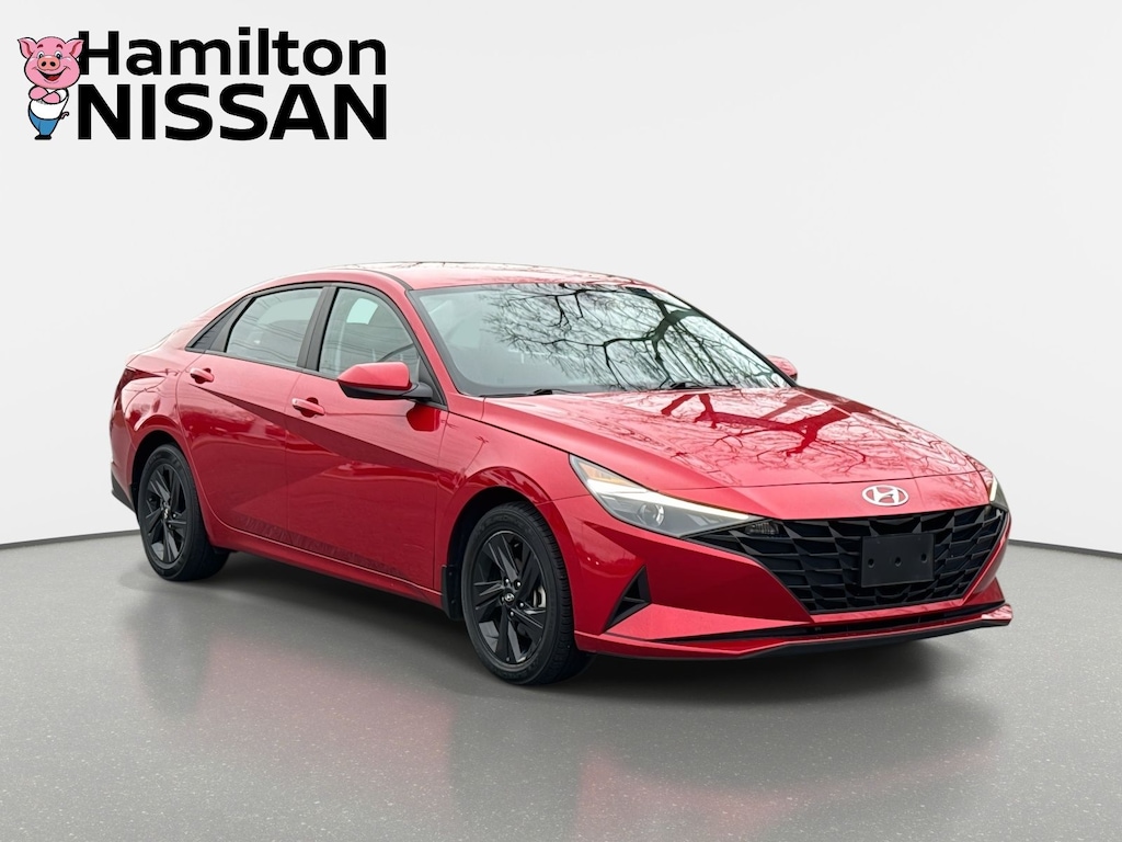 Used 2023 Hyundai Elantra SEL Sedan