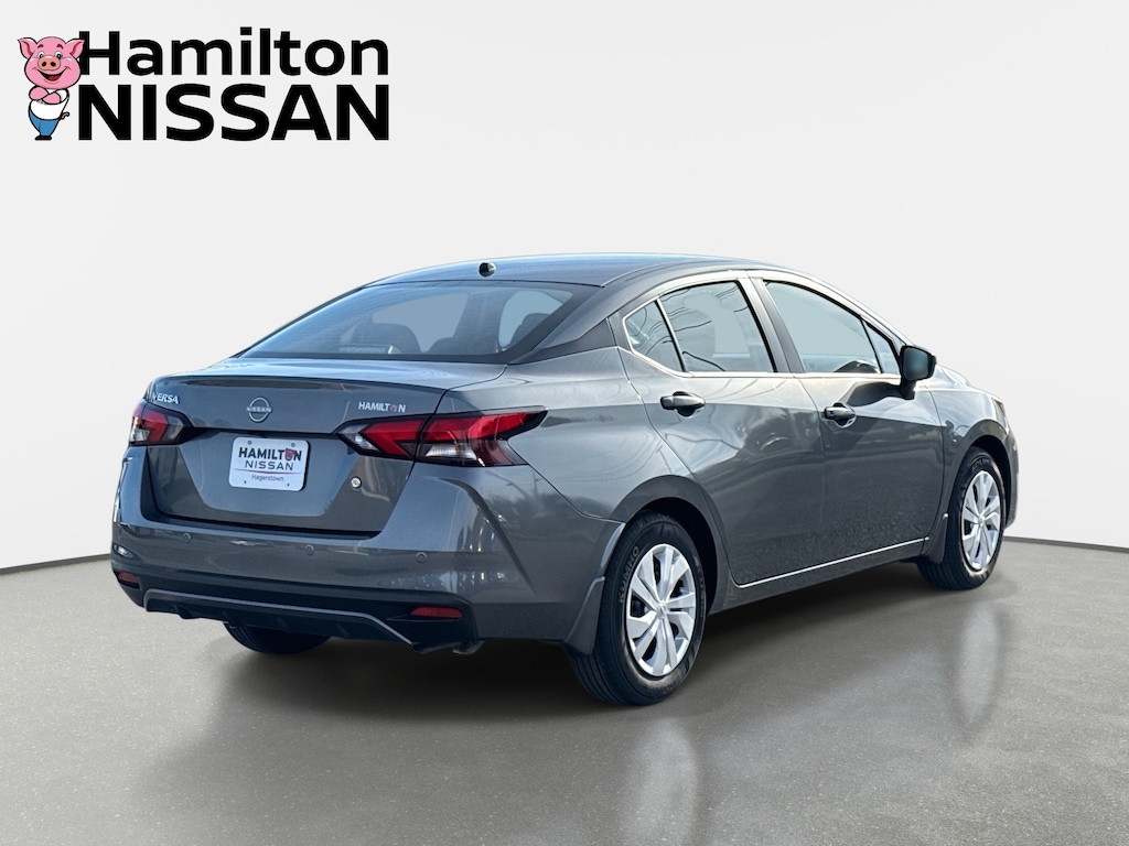 New 2025 Nissan Versa 1.6 S Sedan