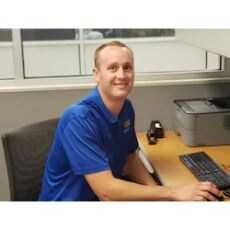 Staff member Charlie Hamilton from ID_8e42b14f27da