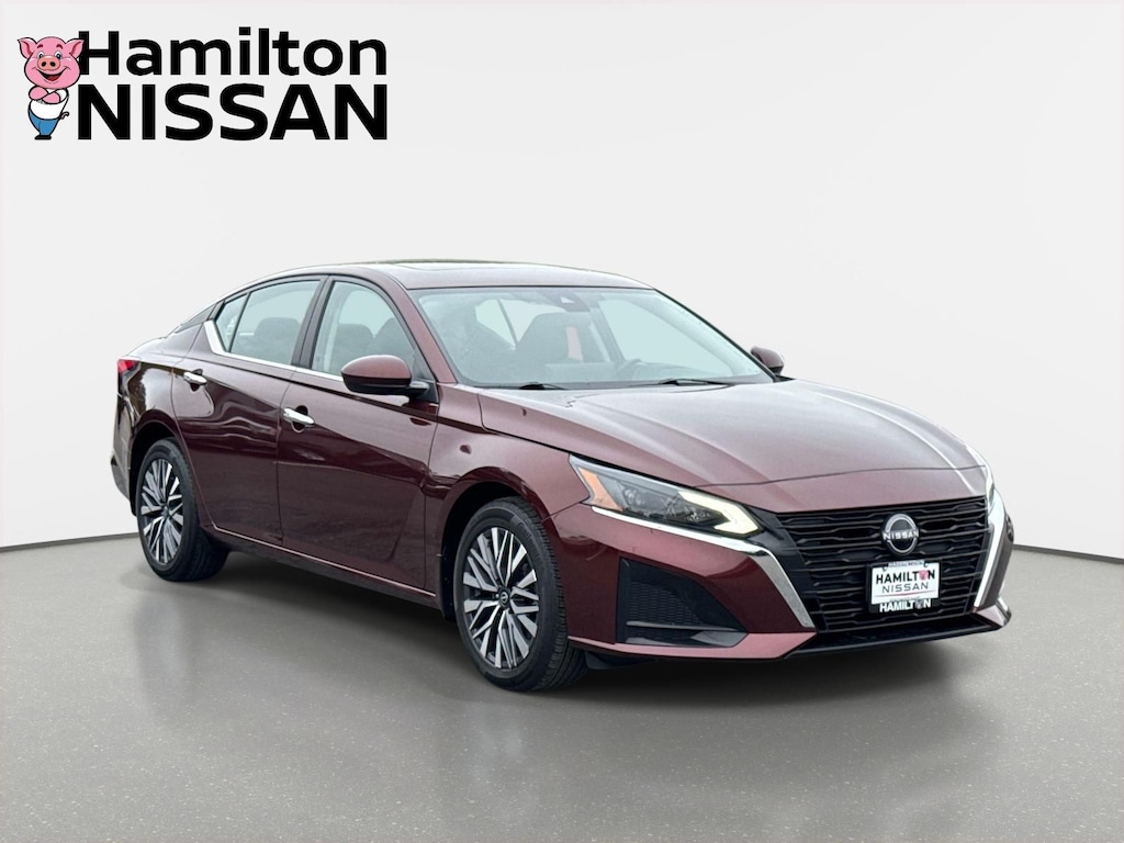 Used 2023 Nissan Altima 2.5 SV Sedan