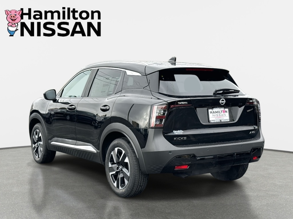 New 2025 Nissan Kicks SV SUV