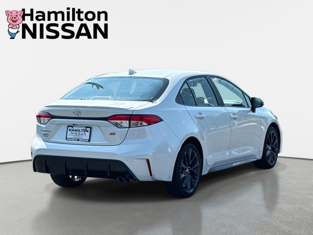 Used 2024 Toyota Corolla SE Sedan