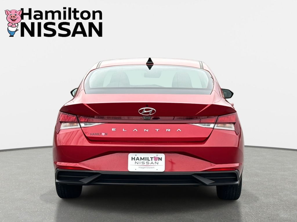 Used 2023 Hyundai Elantra SEL Sedan