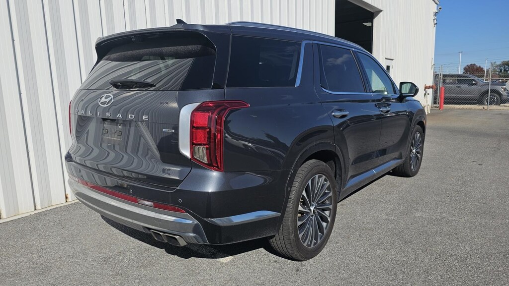Used 2024 Hyundai Palisade Calligraphy SUV