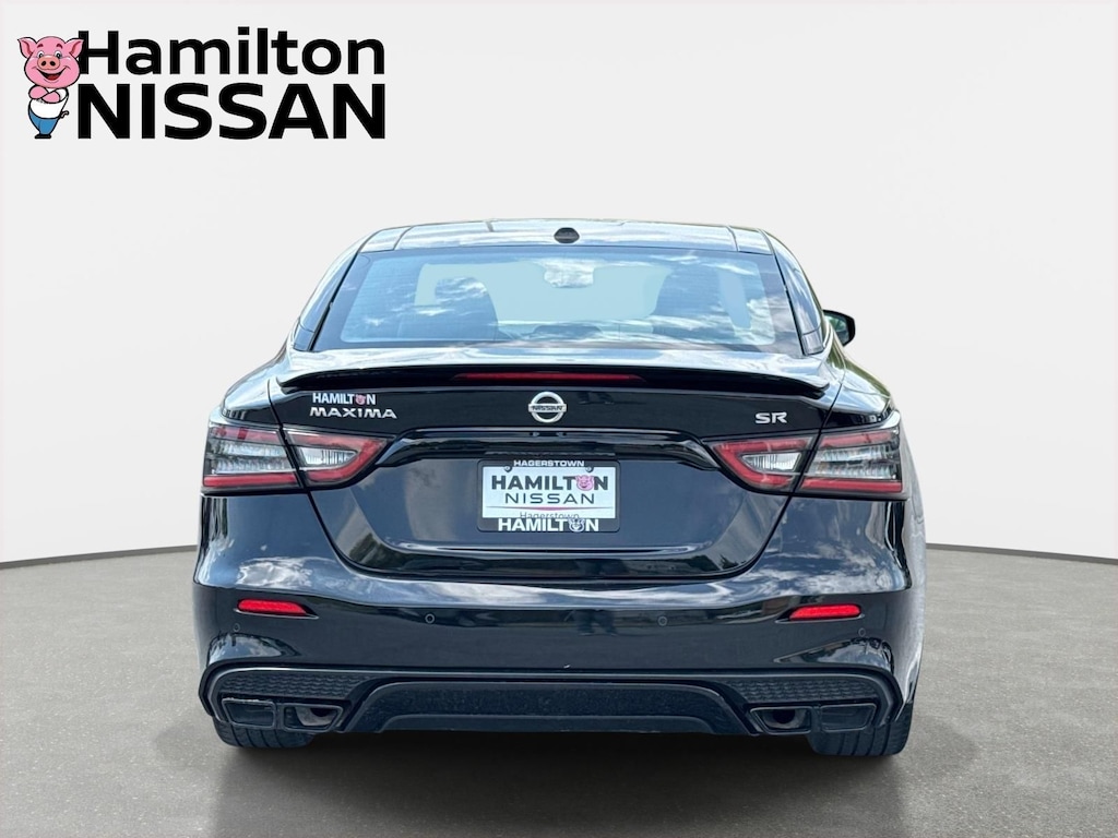 Used 2022 Nissan Maxima SR Sedan