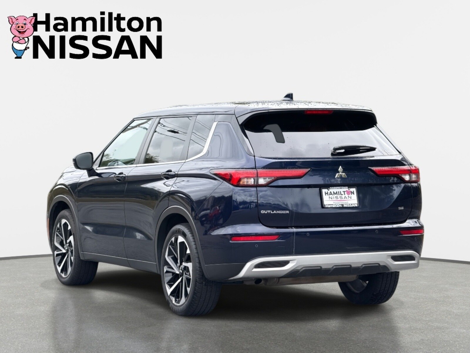 2024 Mitsubishi Outlander SE photo 4