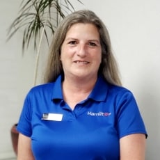 Staff member Darla Lewis from ID_7511d4b36b5d