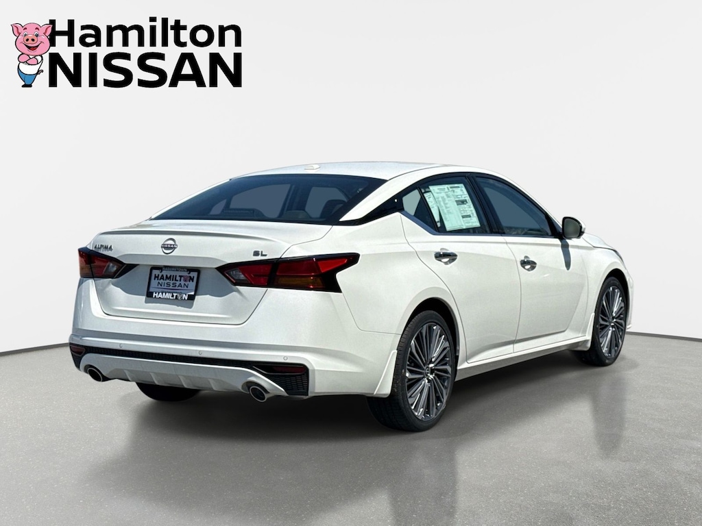 New 2025 Nissan Altima SL Sedan