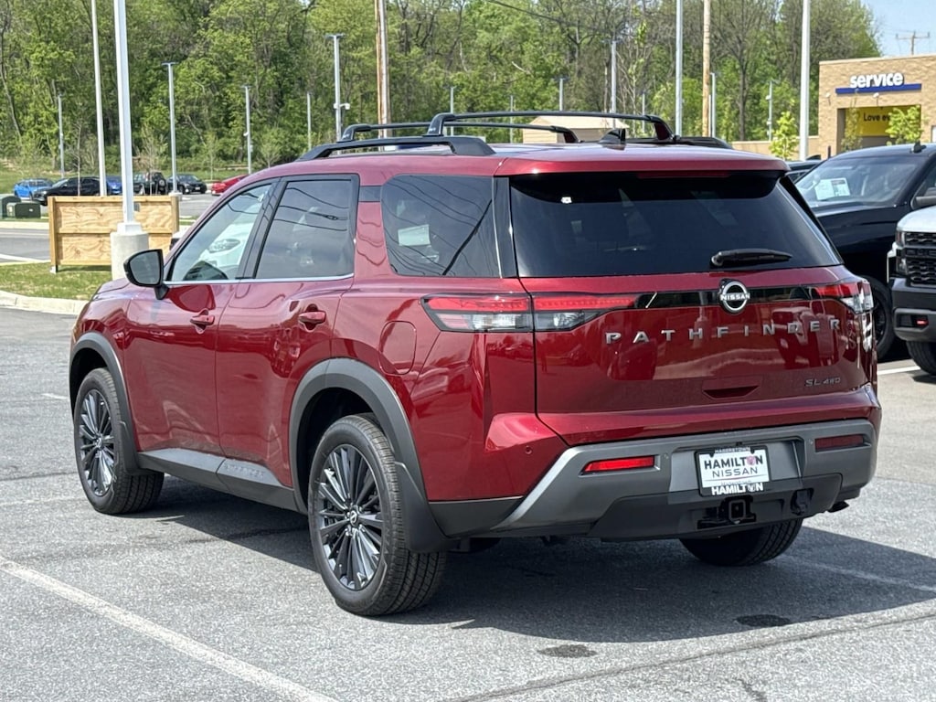 New 2026 Nissan Pathfinder SL SUV