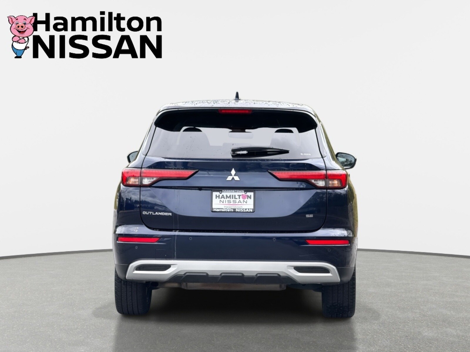 2024 Mitsubishi Outlander SE photo 3