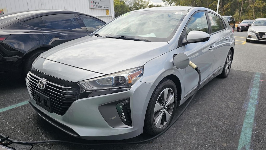 Used 2019 Hyundai Ioniq Plug-In Hybrid  Hatchback