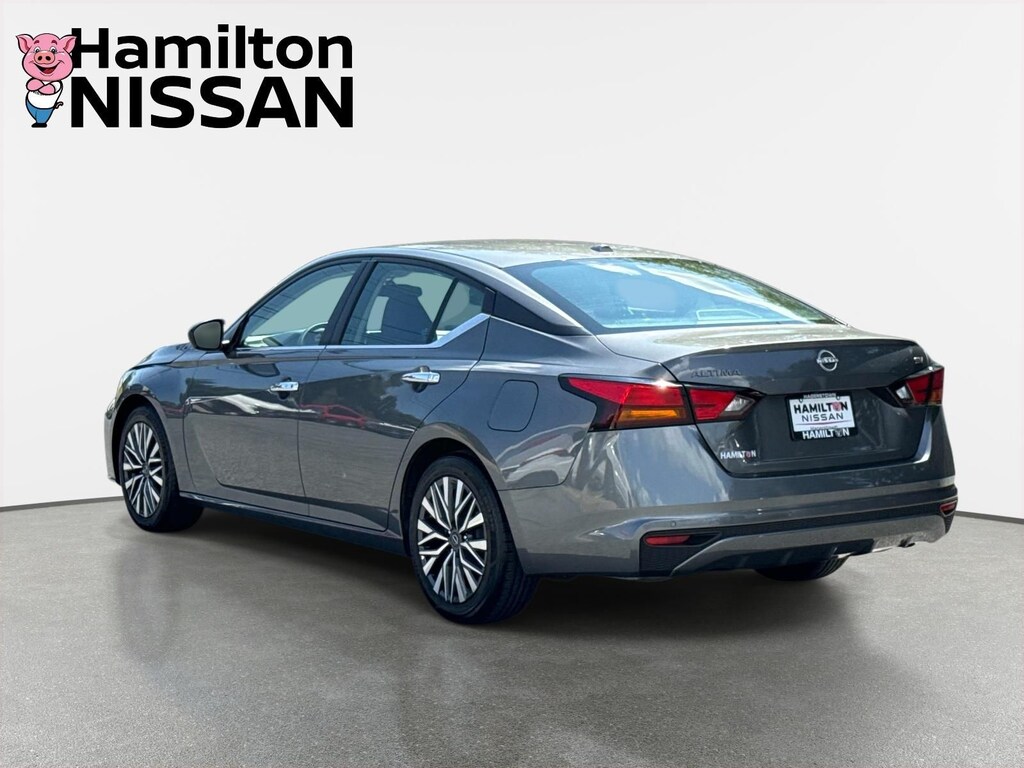 Used 2024 Nissan Altima 2.5 SV Sedan