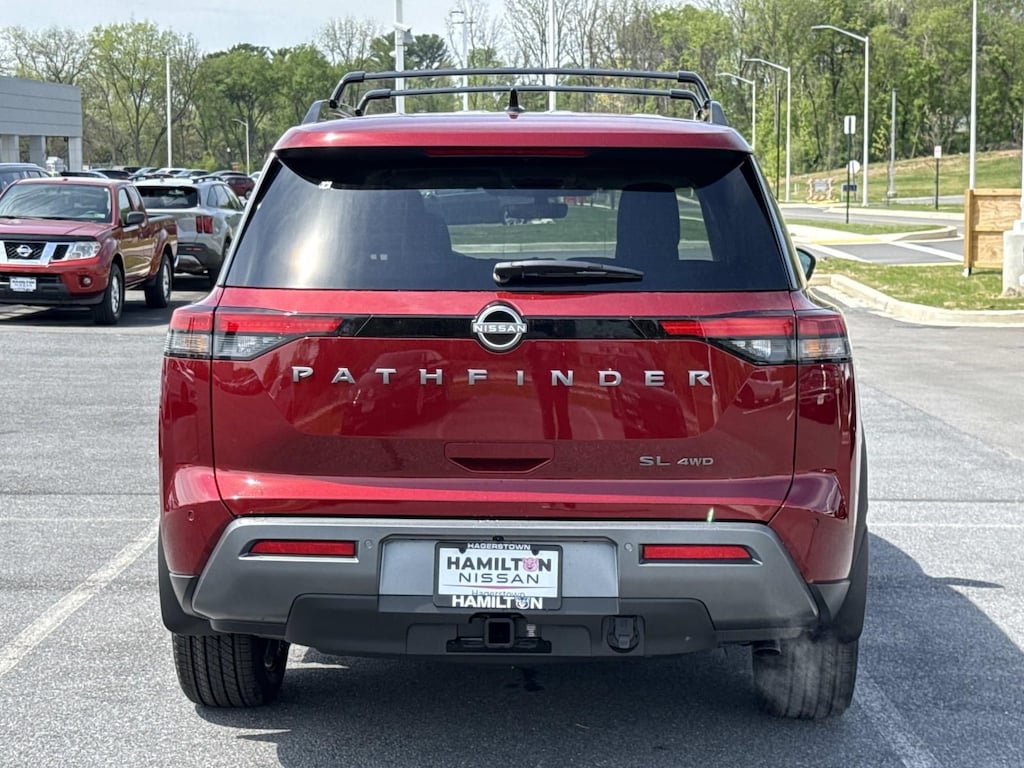 New 2026 Nissan Pathfinder SL SUV