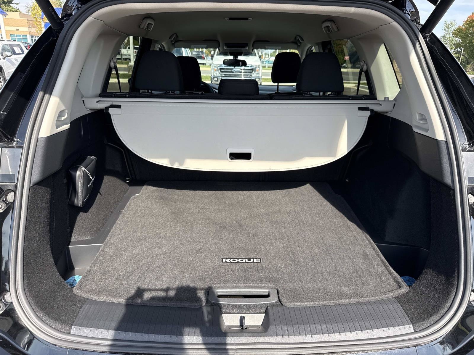 2026 Nissan Rogue SV - Photo 26