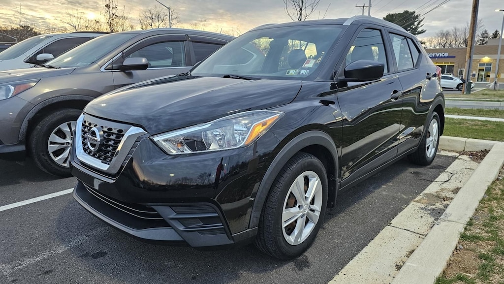Used 2019 Nissan Kicks S SUV