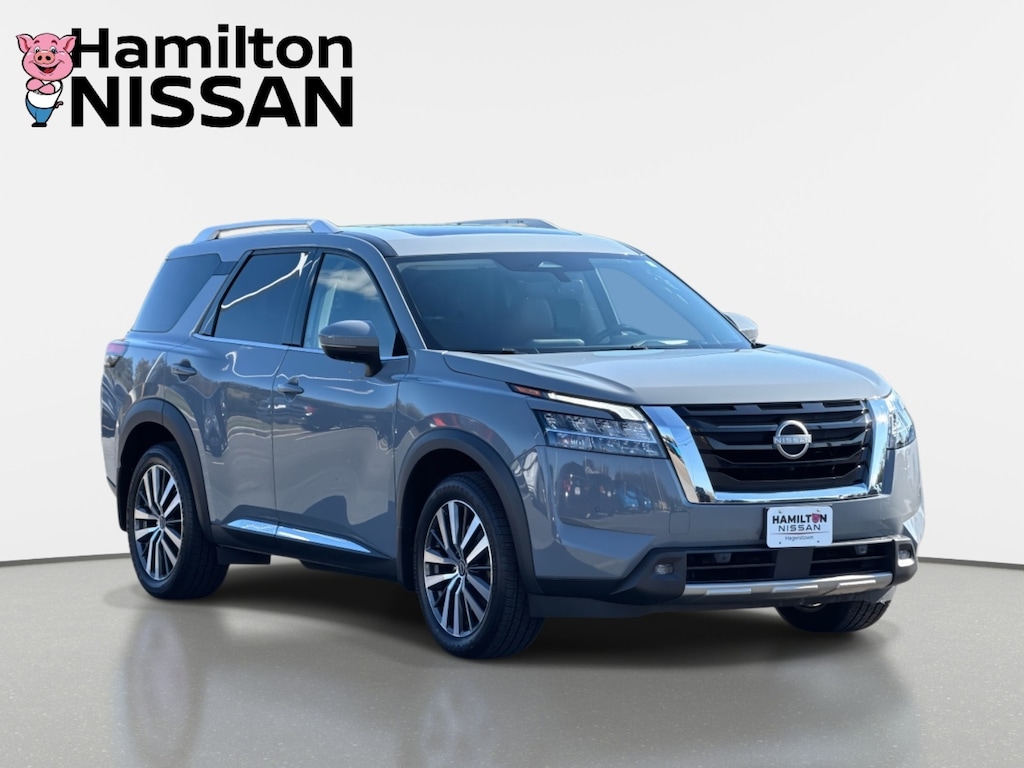 Used 2022 Nissan Pathfinder Platinum SUV