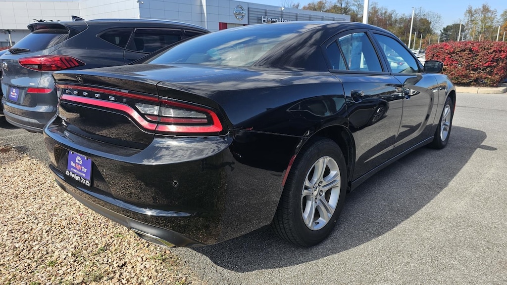 Used 2022 Dodge Charger SXT Sedan