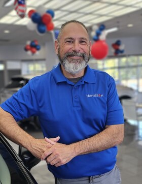 Staff member Michael Feldman from ID_6a468d5b8d06