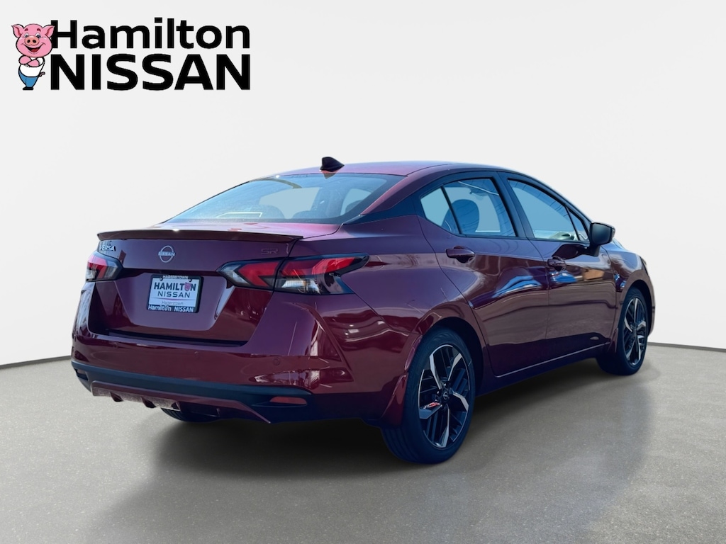 New 2025 Nissan Versa 1.6 SR Sedan