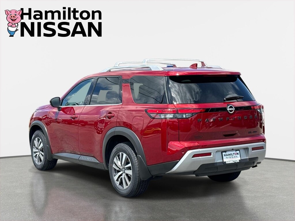 Used 2023 Nissan Pathfinder SL SUV