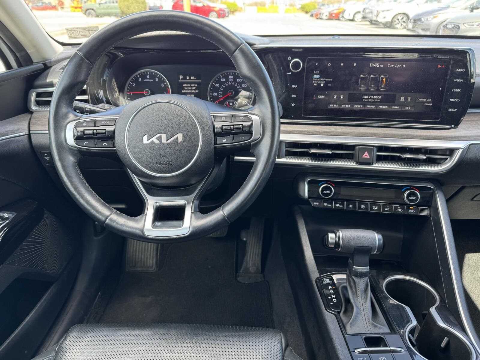 2022 Kia K5 EX photo 2
