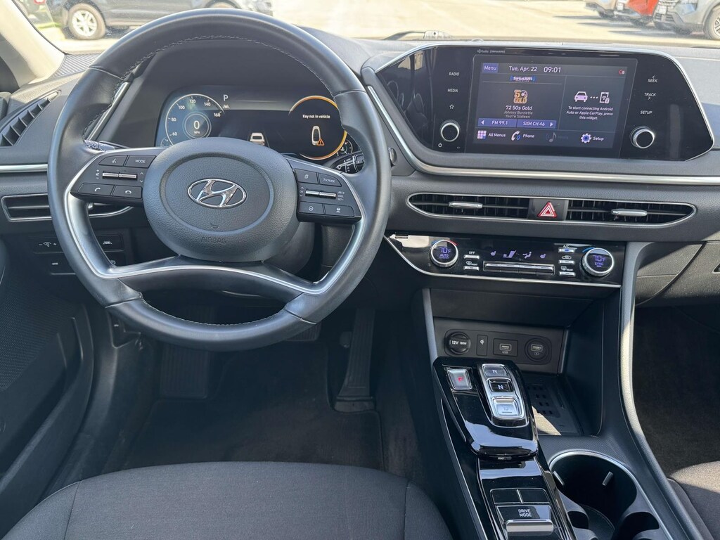 Used 2022 Hyundai Sonata SEL Sedan