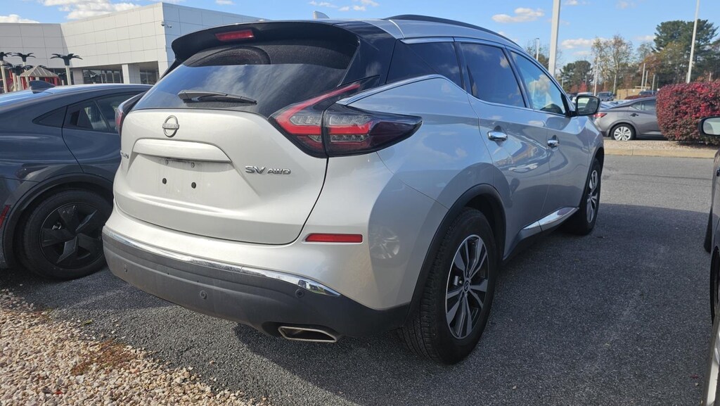 Used 2023 Nissan Murano SV SUV