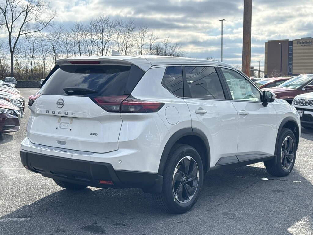 New 2026 Nissan Rogue SV SUV