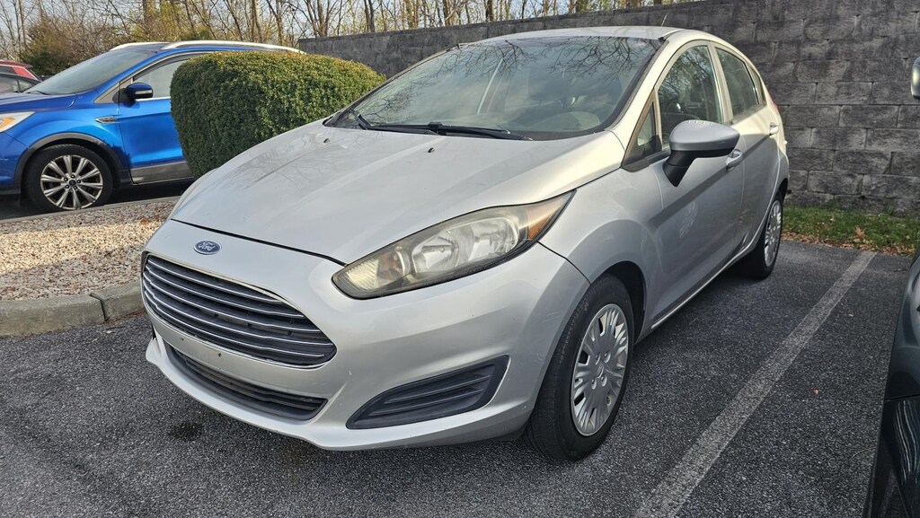 Used 2016 Ford Fiesta S Hatchback