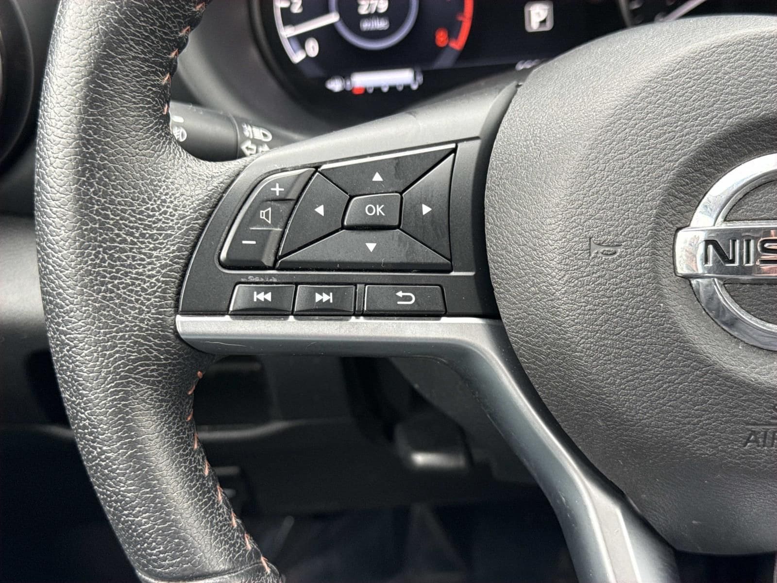 2021 Nissan Kicks SR - Photo 15