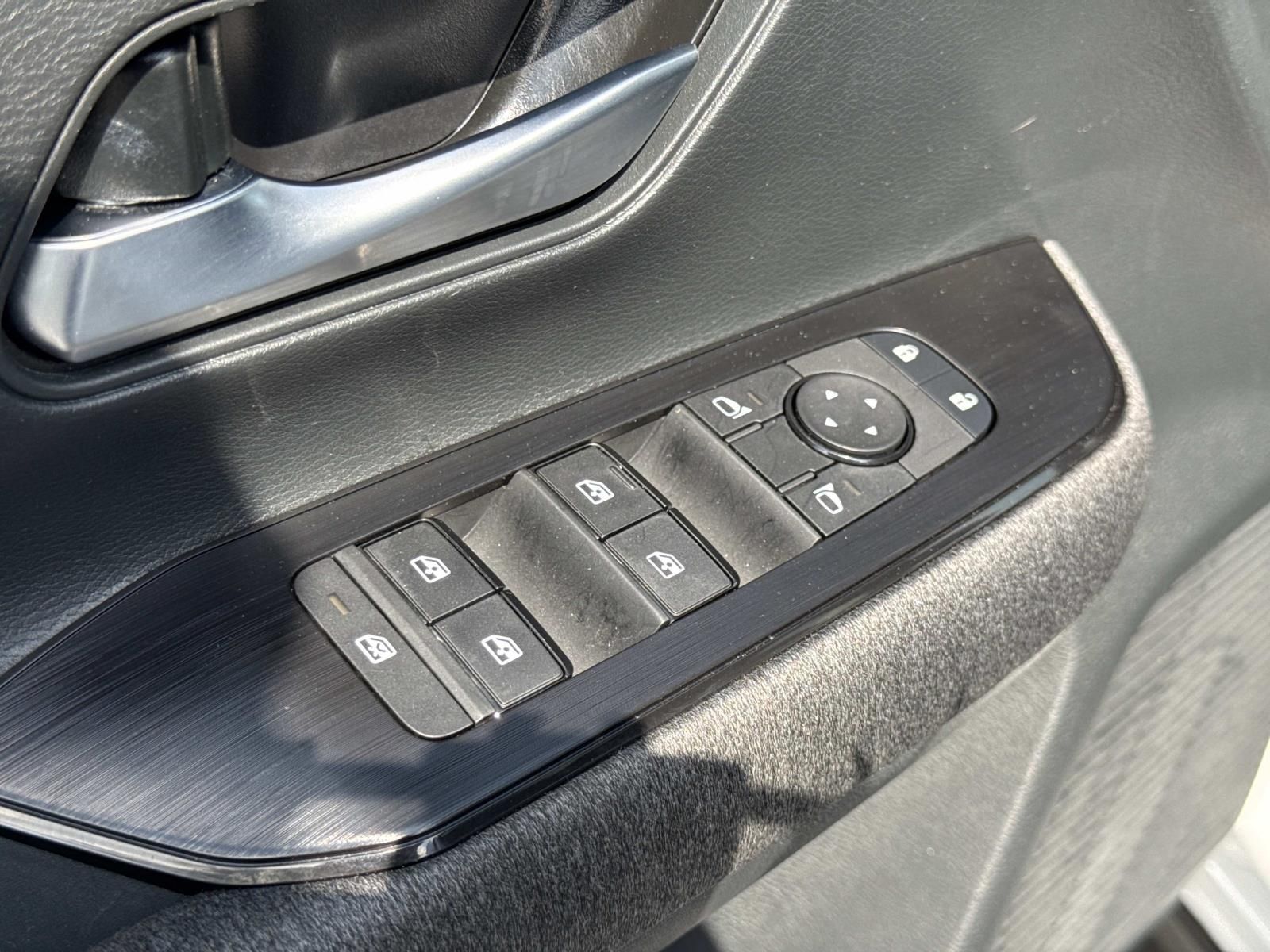 2026 Nissan KICKS SV AWD - Photo 21
