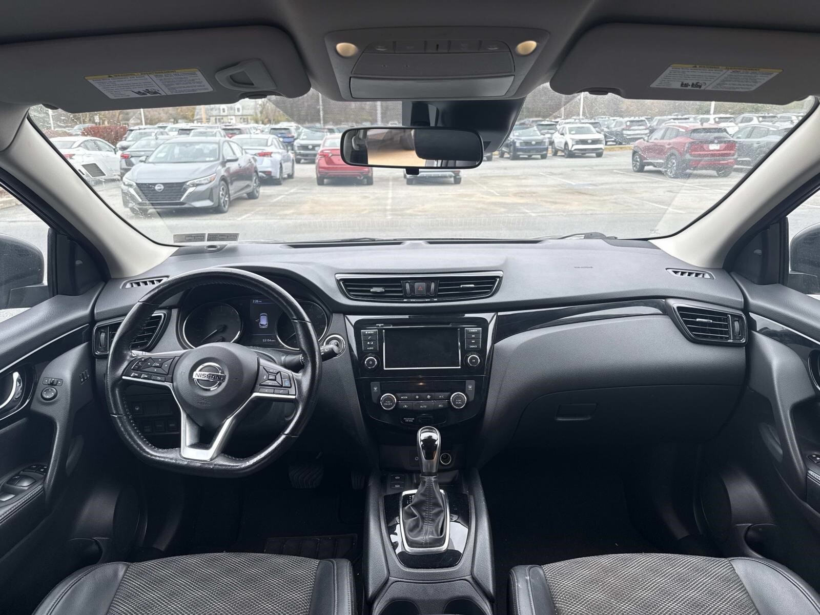 2022 Nissan Rogue Sport SV photo 3