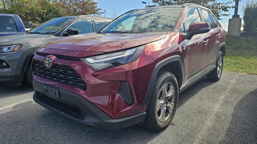 Used 2023 Toyota RAV4 XLE SUV