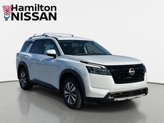 2025 Nissan Pathfinder SL SUV