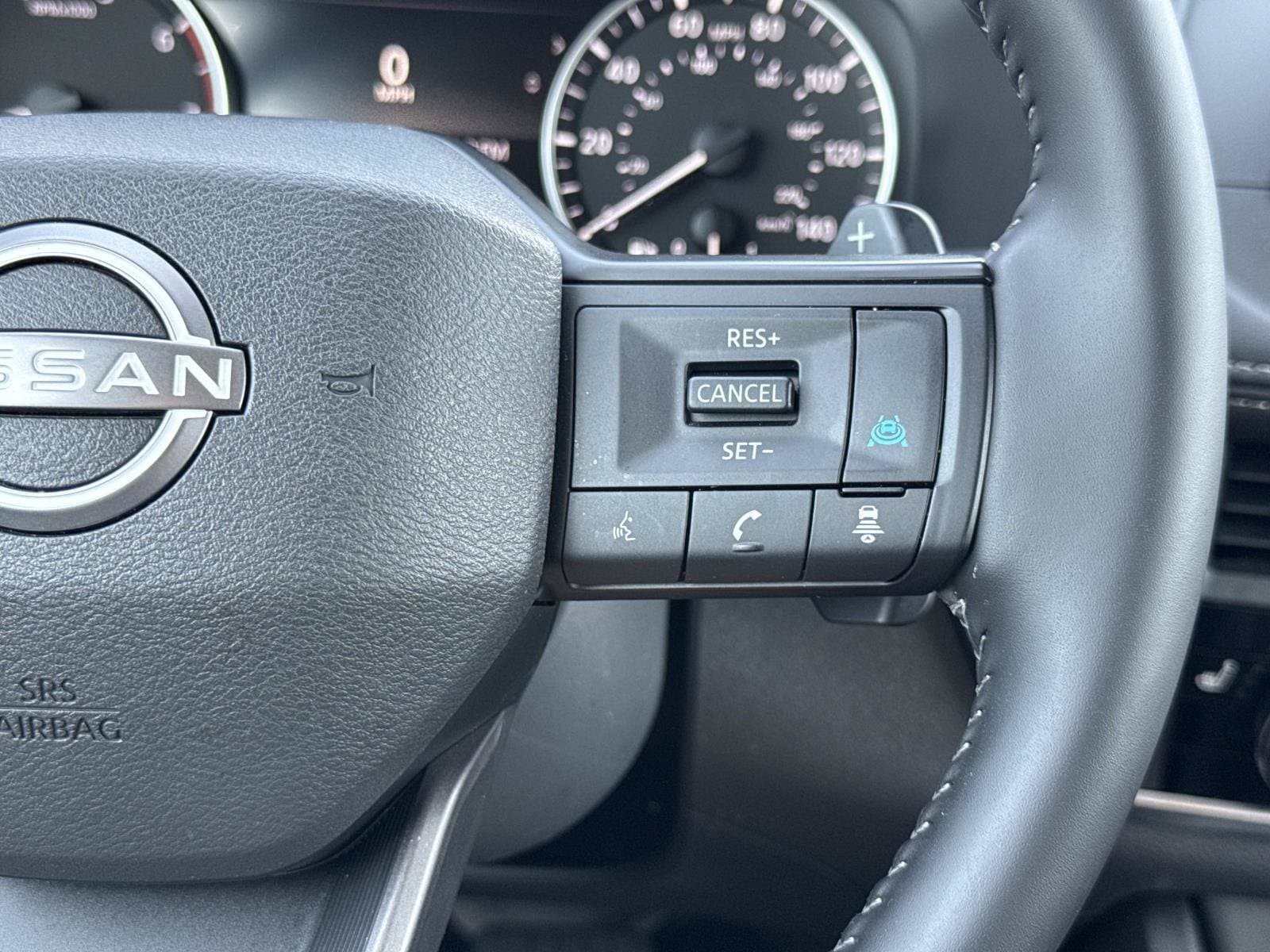 2026 Nissan Rogue SV - Photo 13