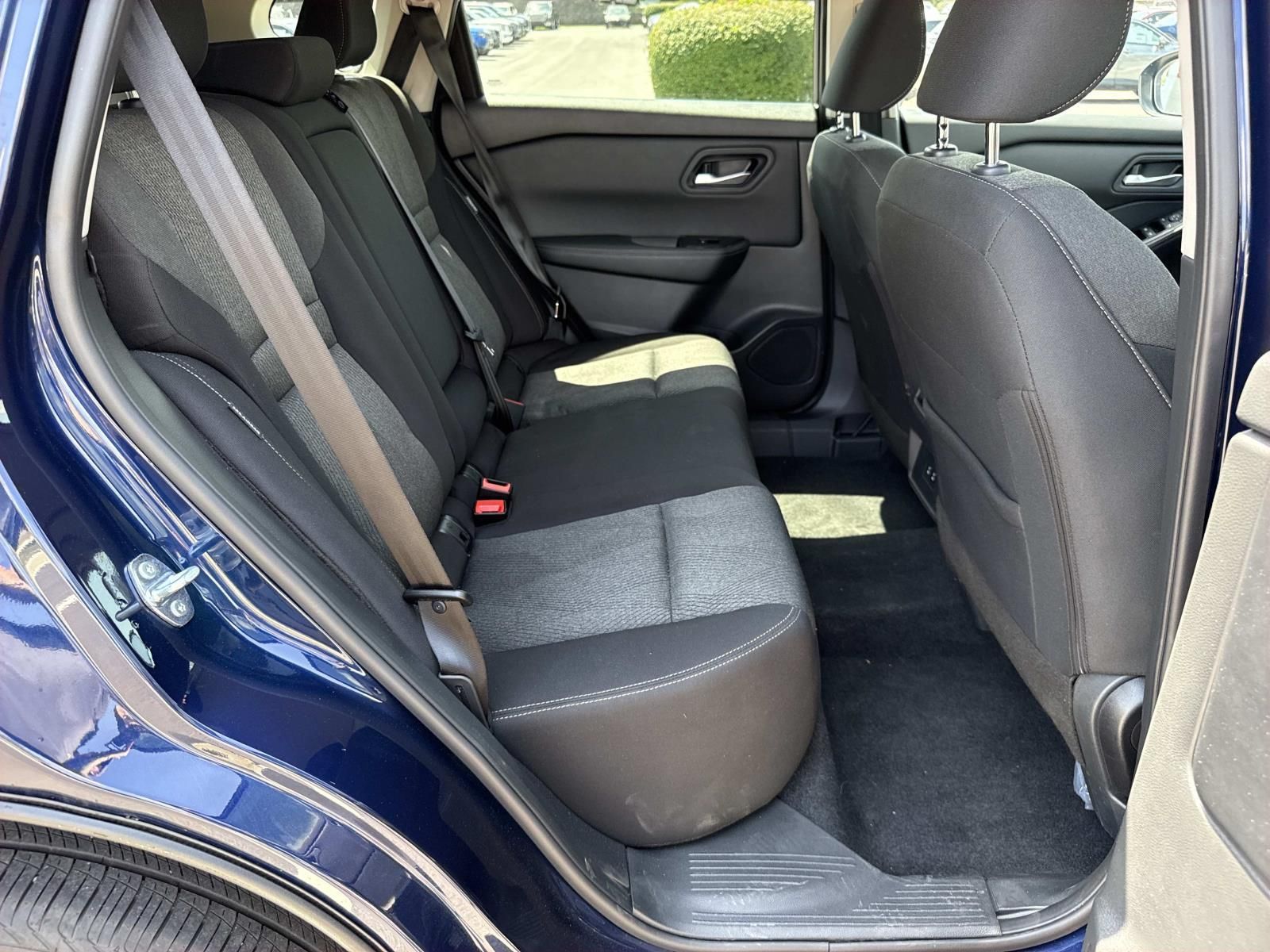 2026 Nissan Rogue SV - Photo 26