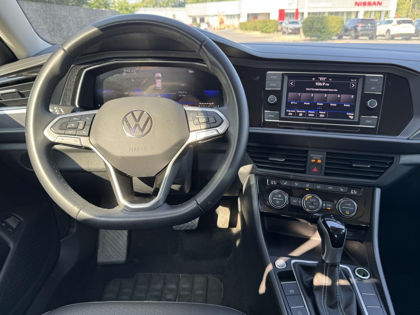 2024 Volkswagen Jetta 1.5T SE photo 2