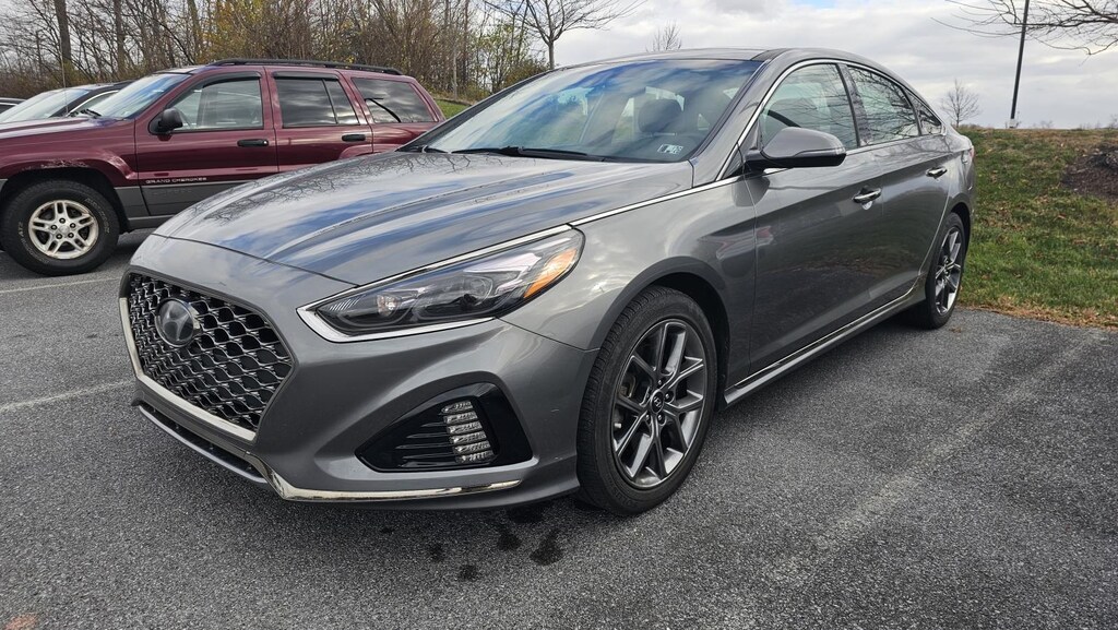 Used 2019 Hyundai Sonata Limited 2.0T Sedan