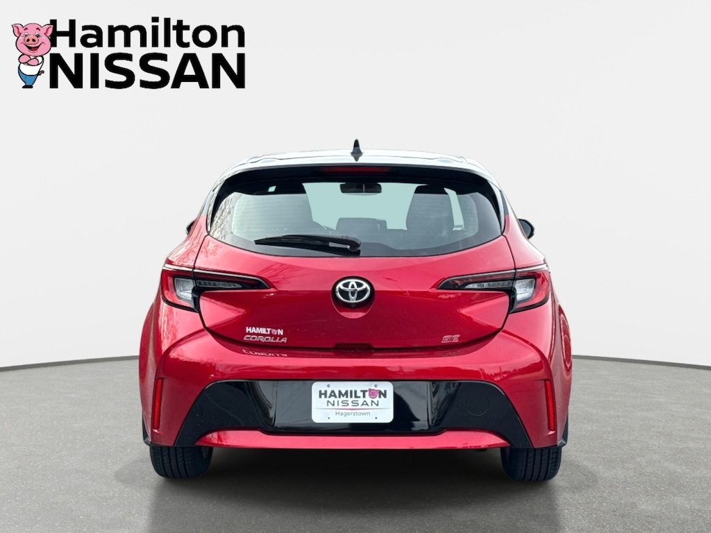 Used 2024 Toyota Corolla Hatchback SE Hatchback