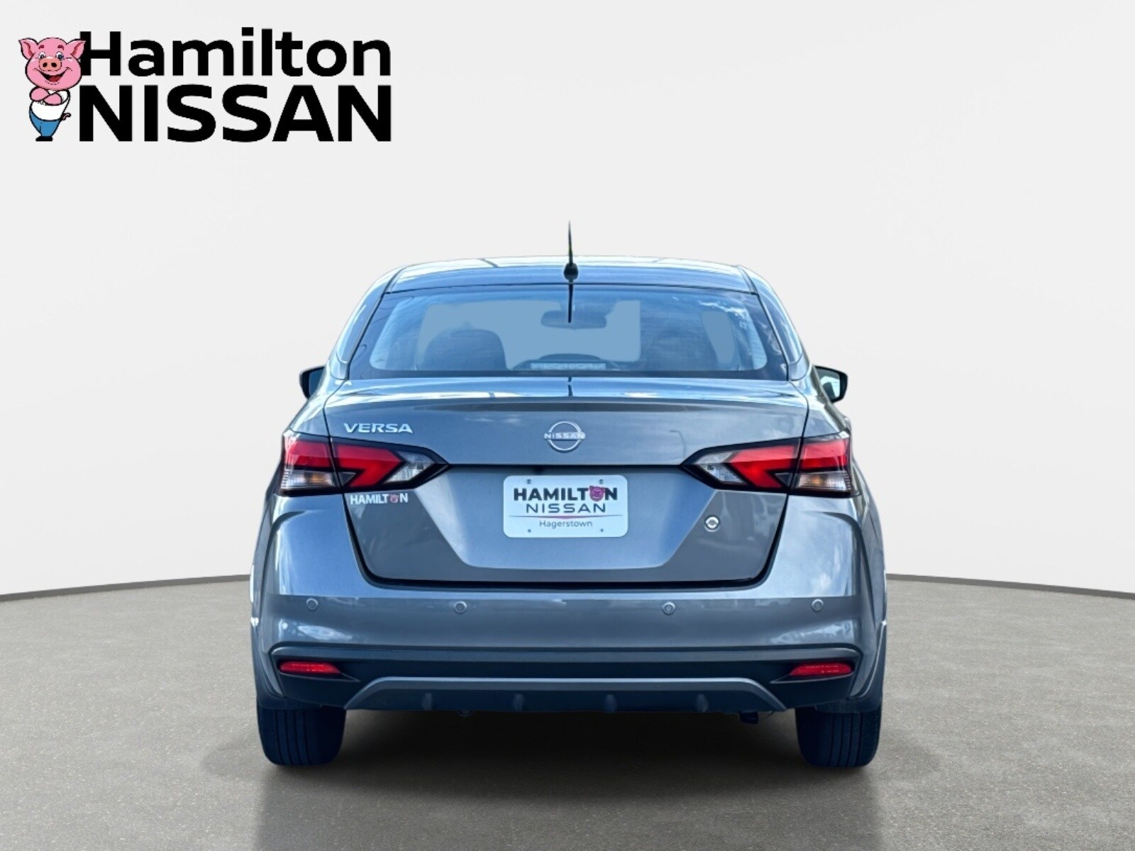 2025 Nissan Versa 1.6 S photo 3